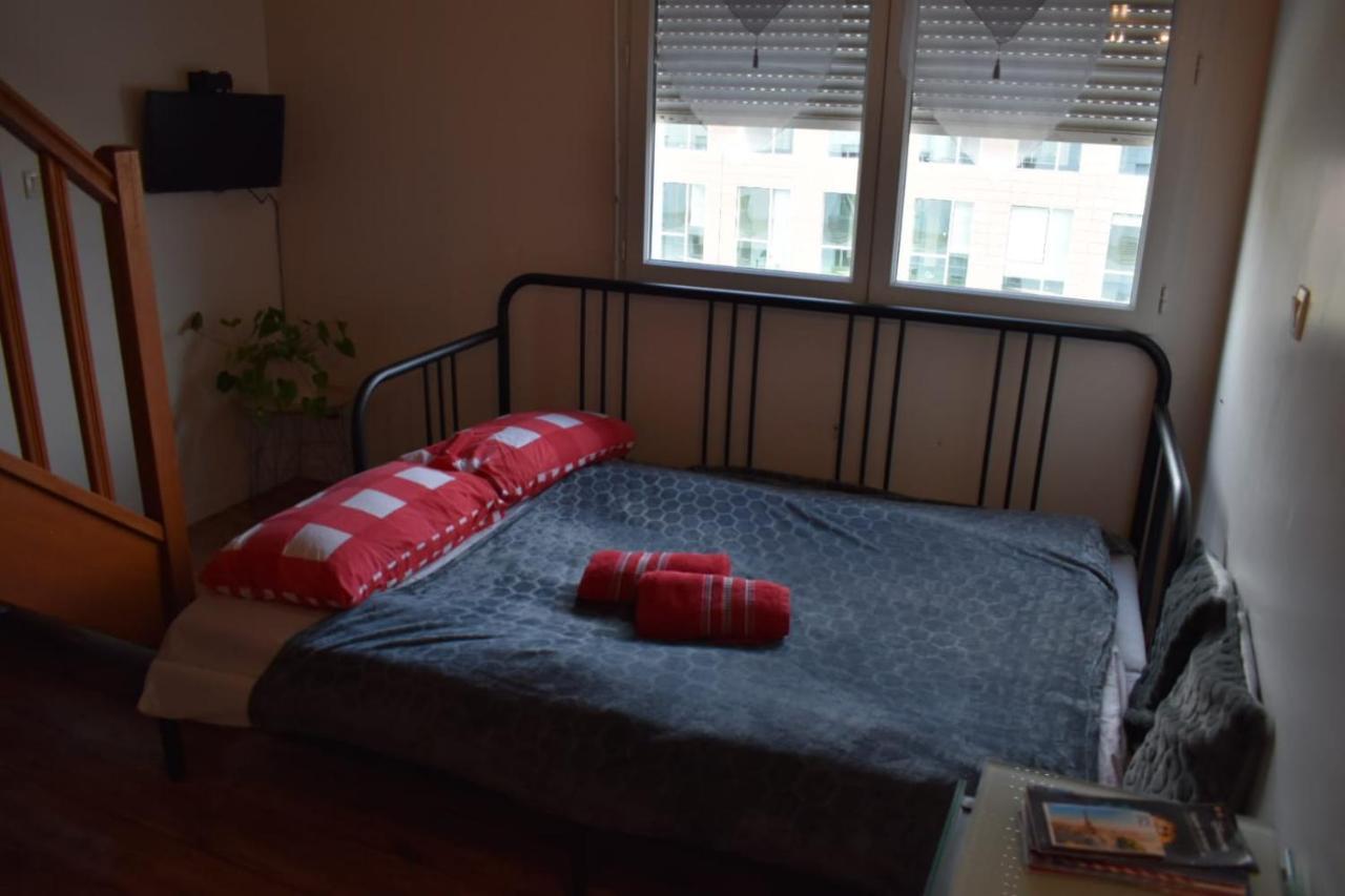Duplex A 1 Kilometre De Disneyland Paris Монтеврен Екстериор снимка