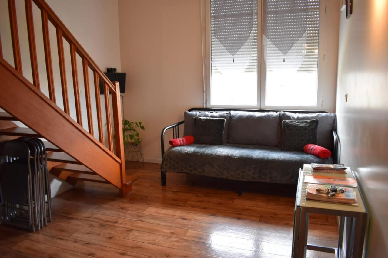 Duplex A 1 Kilometre De Disneyland Paris Монтеврен Екстериор снимка